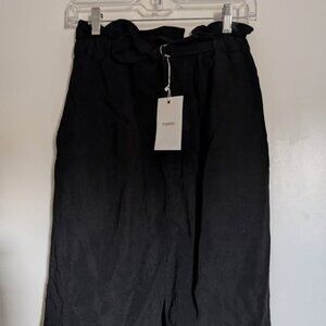 (NWT) Black cargo skirt with front slit, W's petite XS, bought in Japan